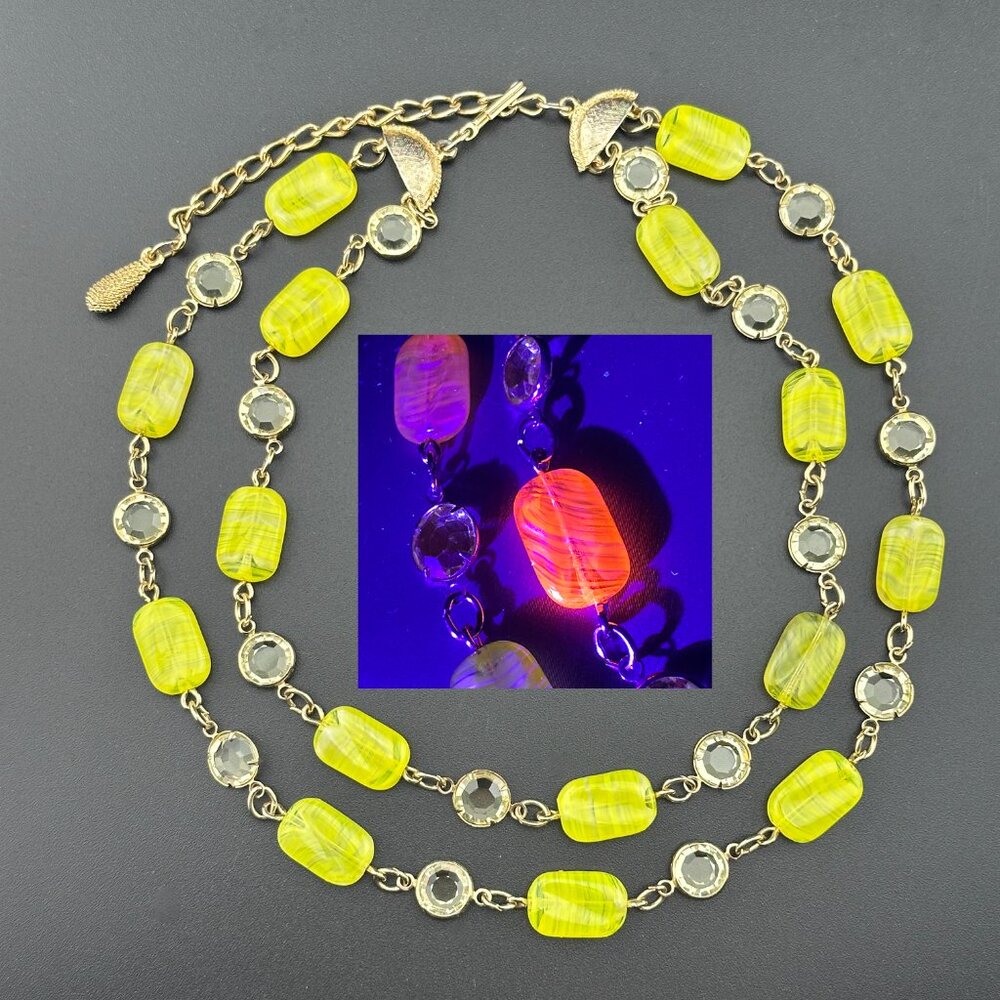 Yellow Swirl Glass Bead Crystal Gold-tone 2-strand Necklace UV Reactive GLOW VTG